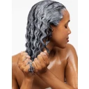 maria-nila-coils-and-curls-locken-haar-masce-anwendung